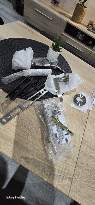 Алуминиева врата Gama сив кестен