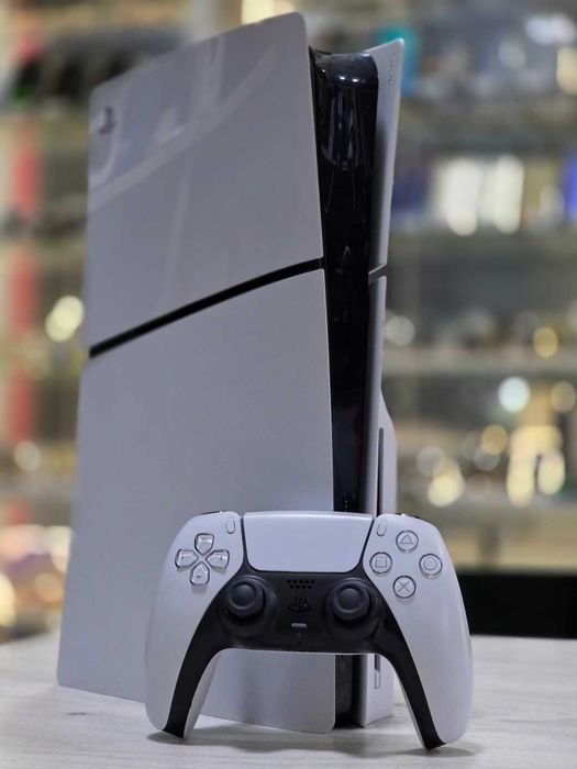 Sony PlayStation 5 (PS5) Slim 1TB Disk Version