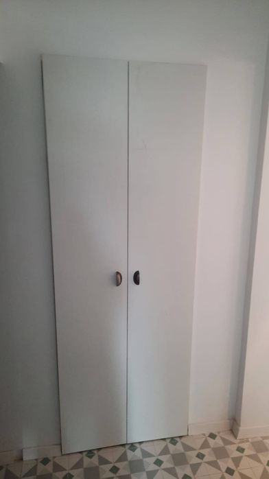 Usi debara, usi dressing cu balamale sau glisante