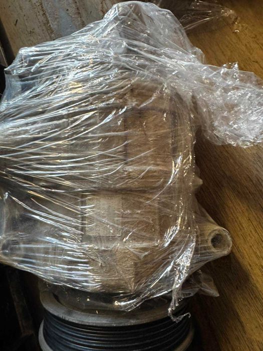 компресор за климатик VW Crafter 2009г. 2.5