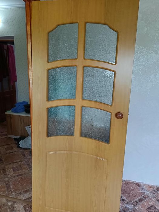 Продам срочно  Буу двери.