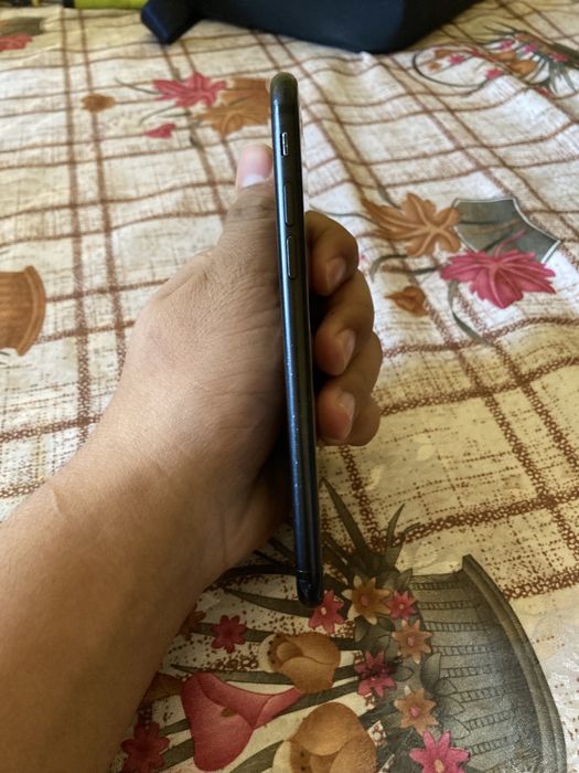 Iphone 7 garantiya beriladi