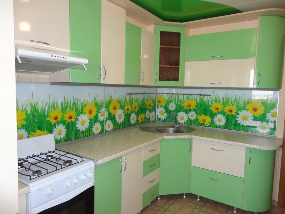 Кухонные гарнитуры