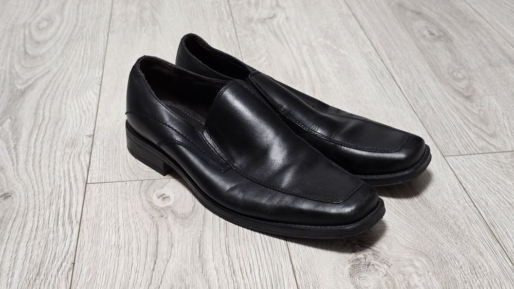 Pantof fără șiret