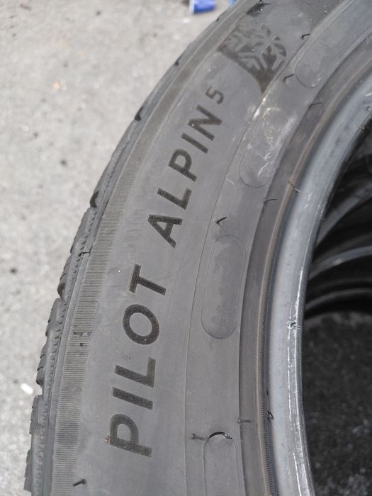 215/55/18" Michelin 4бр.гуми