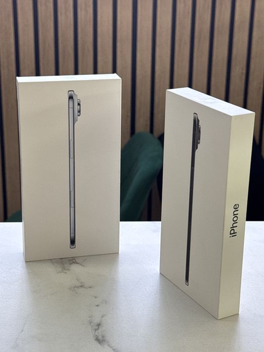 iPhone 17 Air / 256GB / Sky Blue - Space Black / Sigilat