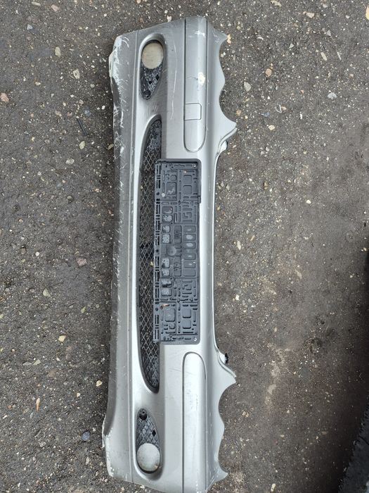 Бампер передний Мерседес 203