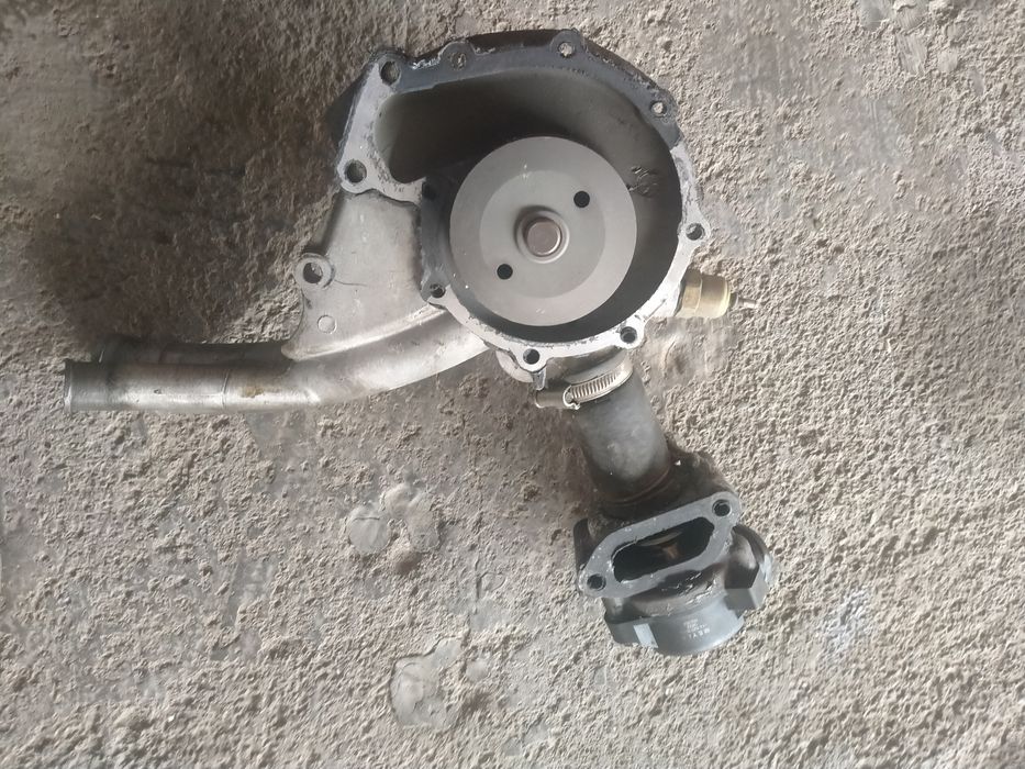 продам Запчасти от mercedes 124