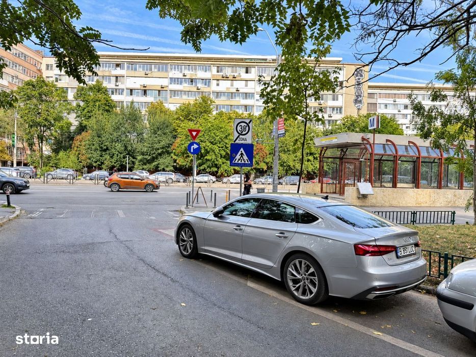 Apartament 2 camere 54 mp, semidecomandat, langa METROU Piata Iancului