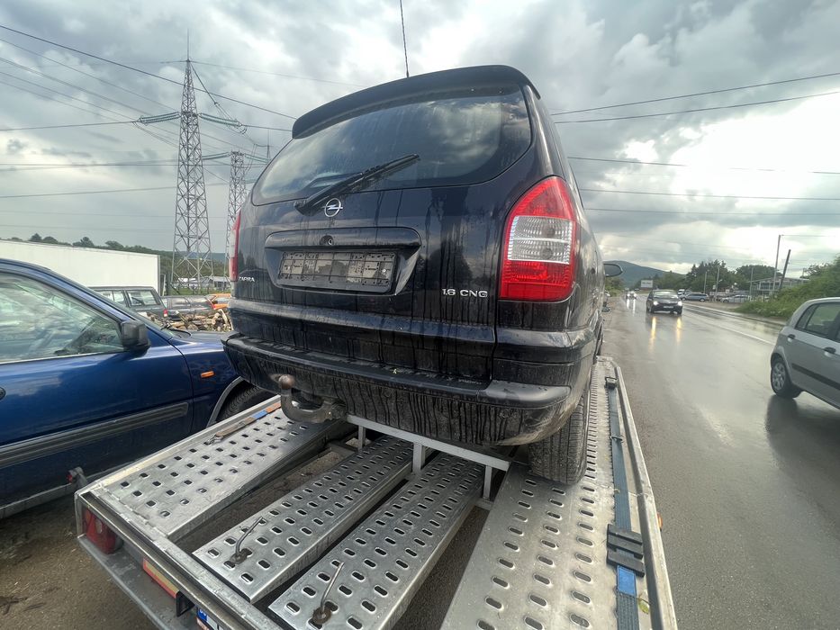 Опел Зафира 1.6 Метан