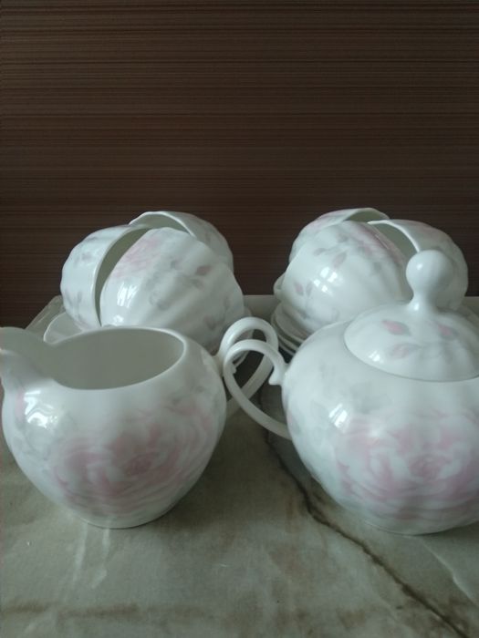 Продам чайный сервиз