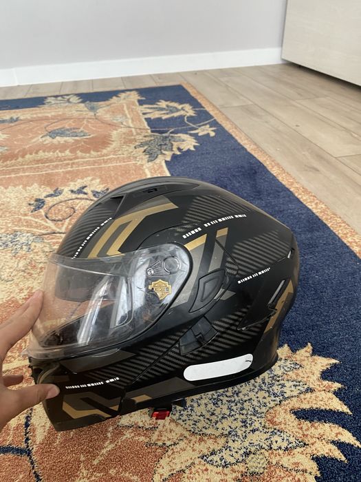 Шлем продам 8 к.
