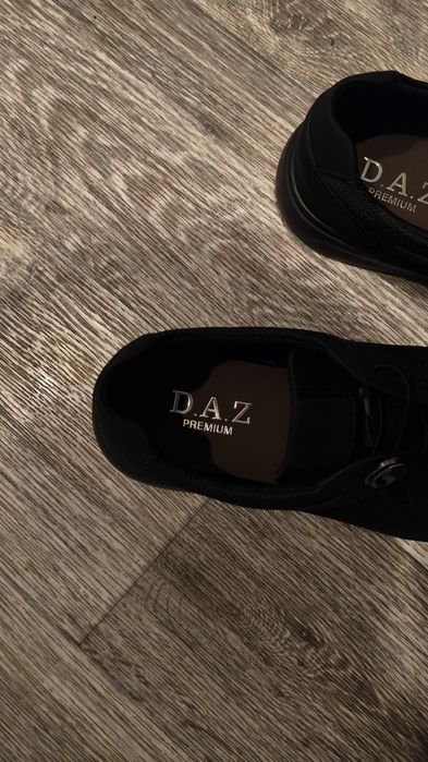 Мужские кроссовки D.A.Z Premium – новые, черные
