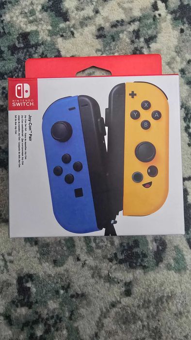 Set 2 joycons Nintendo Switch, noi,  albastru/galben