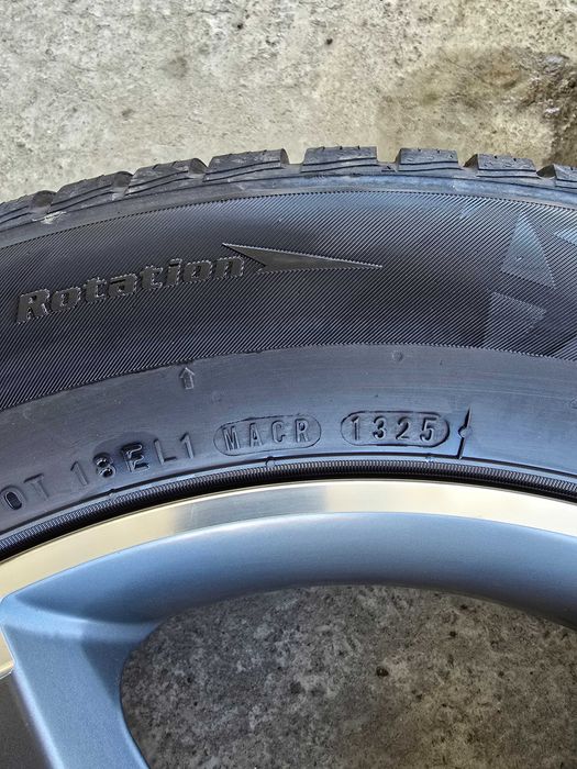 Оригинални алуминиеви джани с гуми 17",5х100/Субару