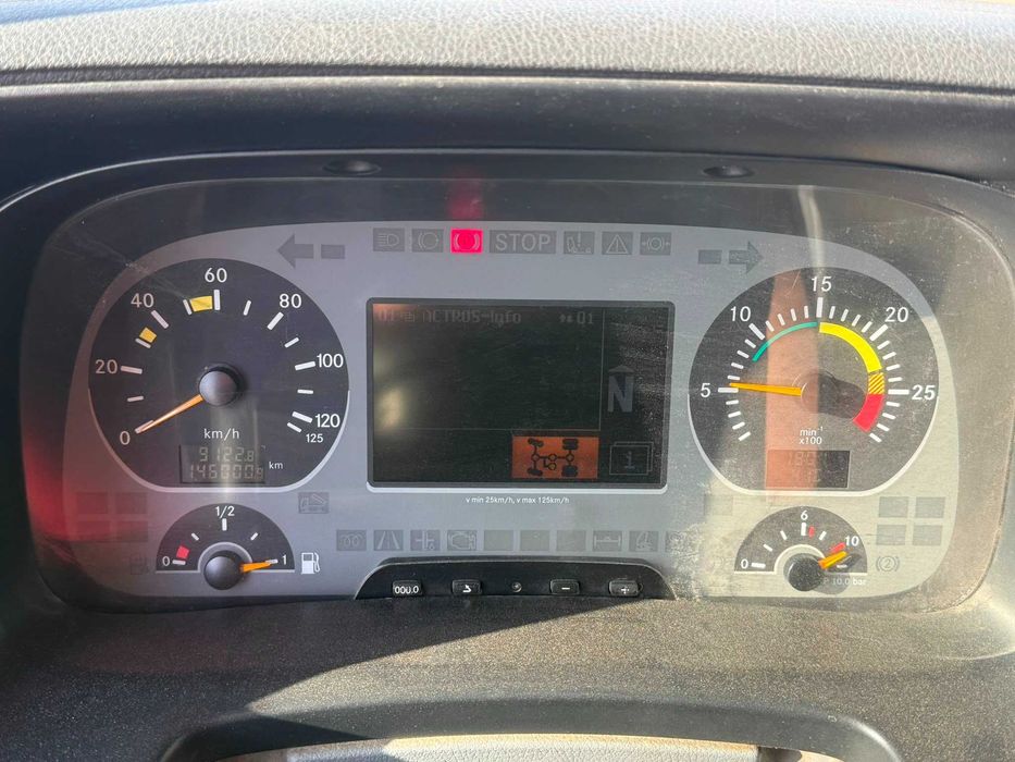 Mercedes Actros 1832 4x4 Euro 4 2008 – 146.000 km – Basculabil – Lama Sararita + Perie