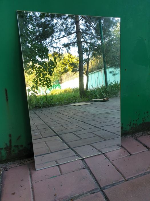 Продаётся зеркало, стекло