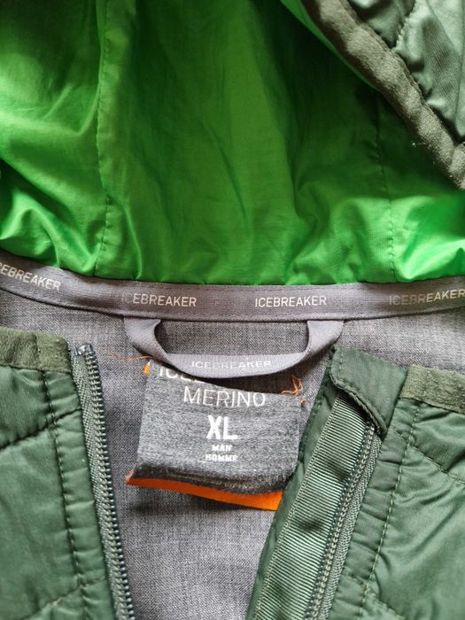Яке Icebreaker MerinoLOFT Stratus XL