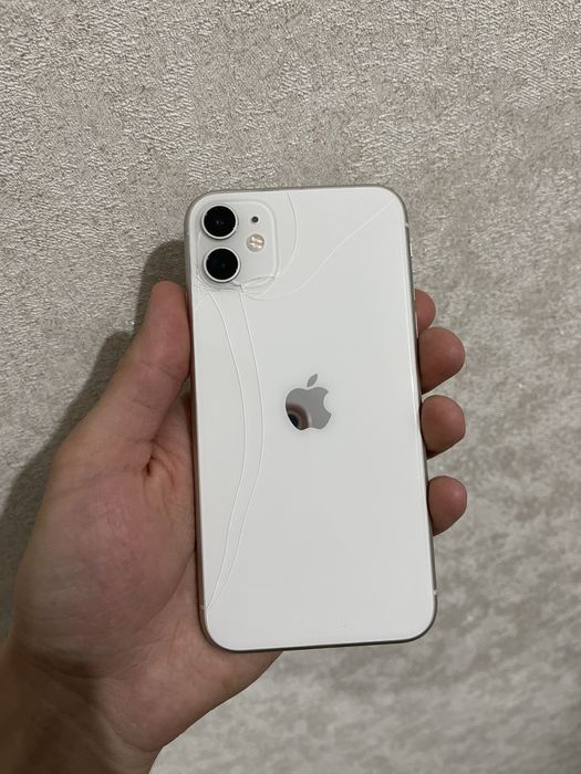 Айфон 11  на 128гб