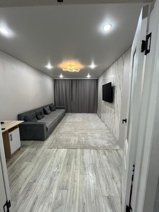 3 - комнатная квартира 18 мкр.