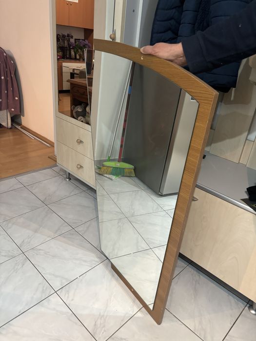 Oglinda superba in stare foarte buna