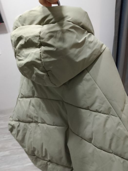 Теплая зимняя куртка