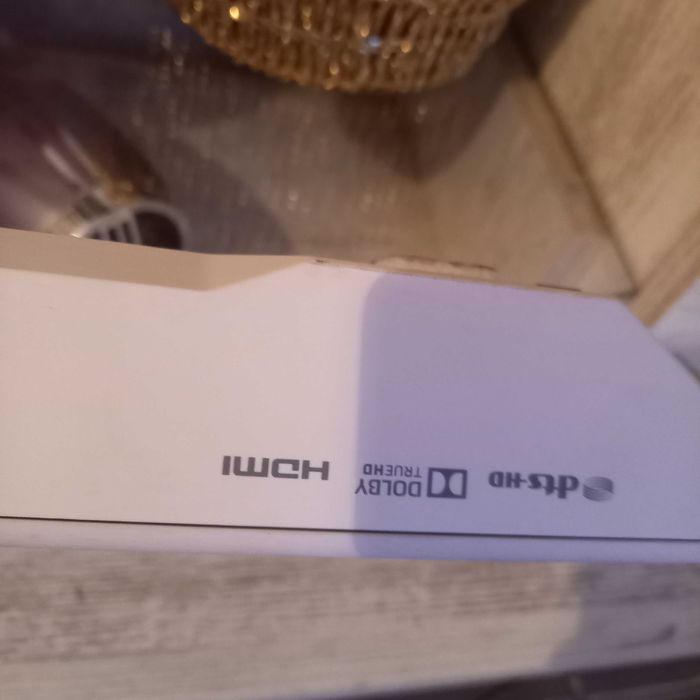 Система за домашно кино SONY SA-WCT381