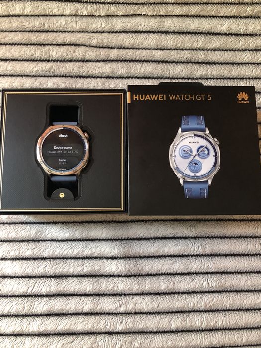 Часовник Huawei Wathc GT 5 46MM