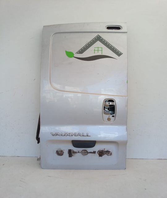 Usa Batanta stanga spate Renault Trafic  seria