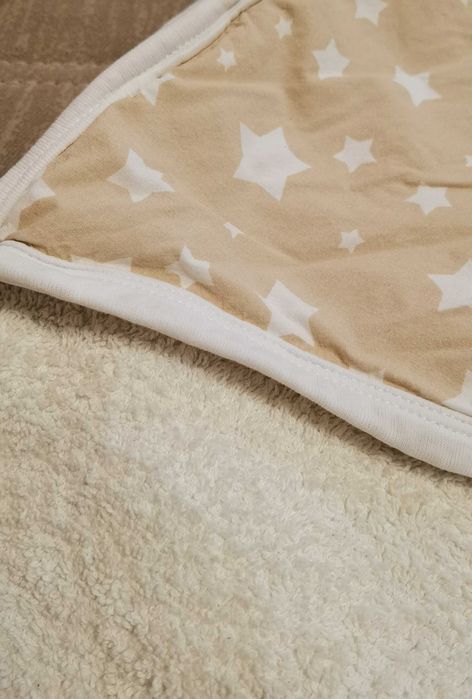 Бебешки хавлии, пелени и чаршафи за момиче