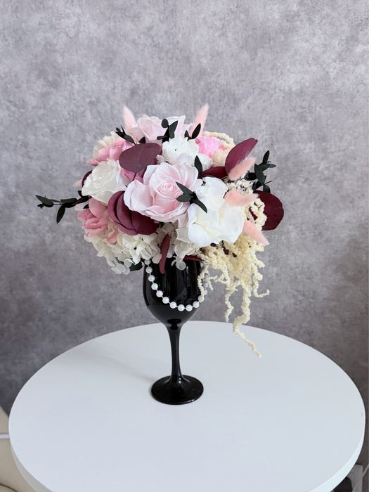 Стабилизированные букеты, живые цветы