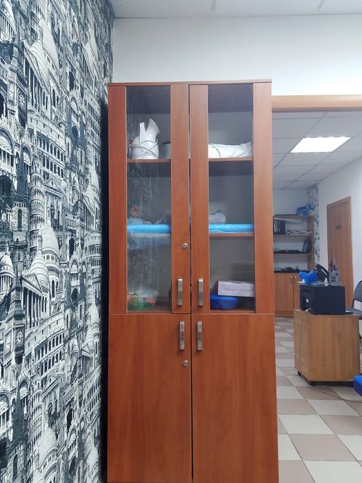 Продам книжные шкафы