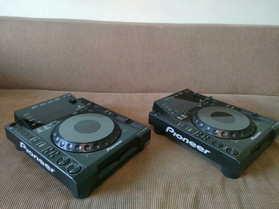2 cd playere Pioneer cdj 900 cdj 2000 Nexus 2 Cluj-Napoca • OLX.ro