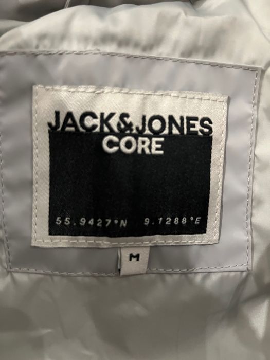Яке Jack and Jones