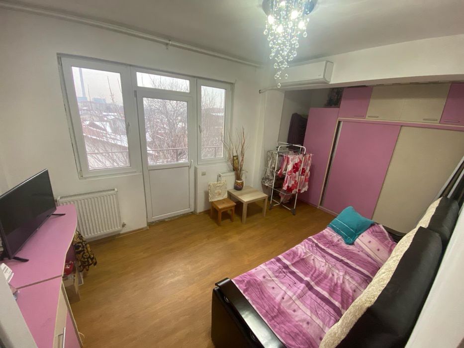 Apartament 2 camere Sos  Giurgiului  benzinaria Mol