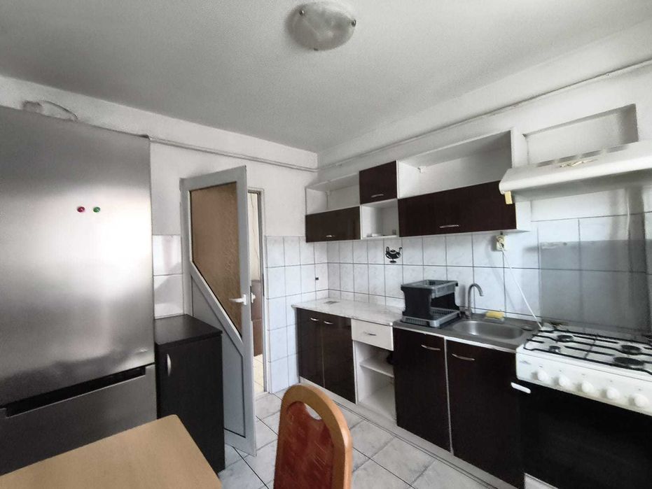 Apartament du doua camere decomandat in Nicolina