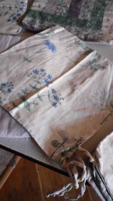 Сидушки  на стулья