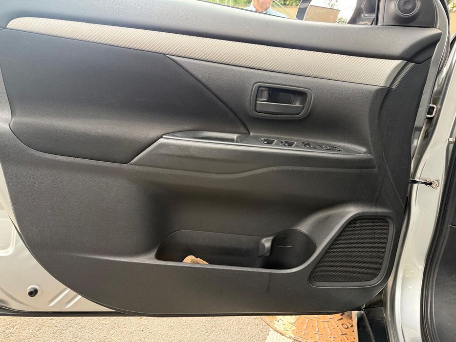 Mitsubishi Outlander 2.2 Di 2018 115,000km