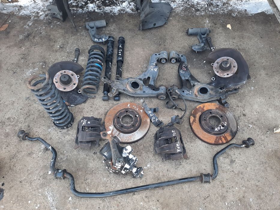 W202 передний  подвеска ходовка авторазбор мерседес бу запчасть