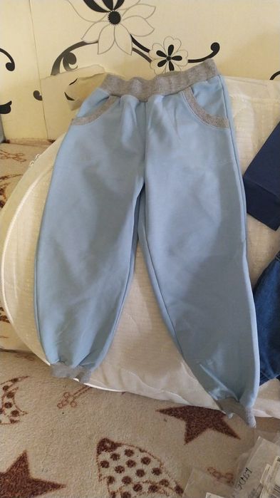 Продам детские вещи