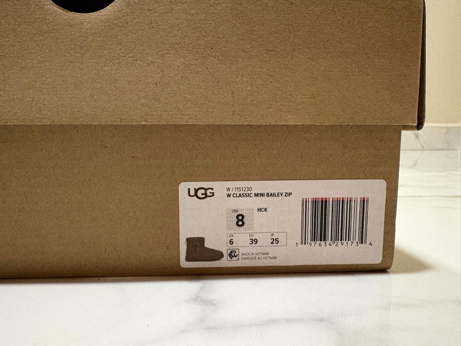 Ботушки UGG Natural Classic Mini Bailey с цип