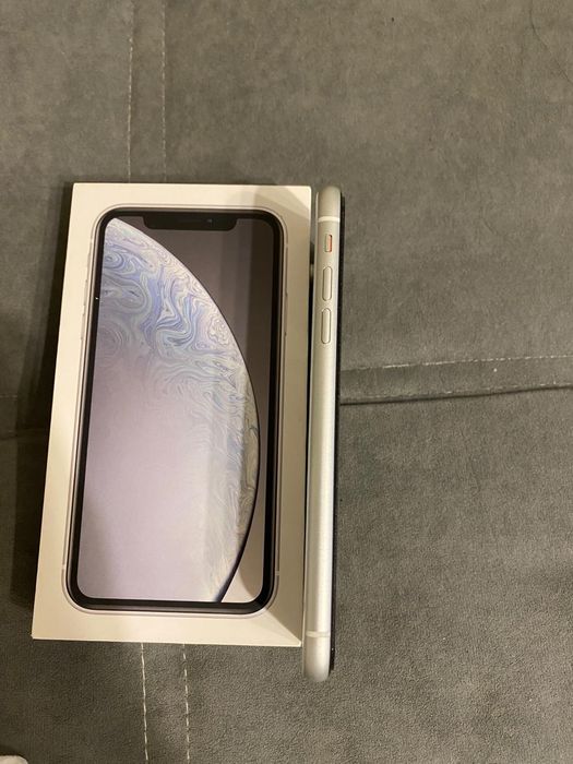 Iphone XR 128GB аккумулятор 79%