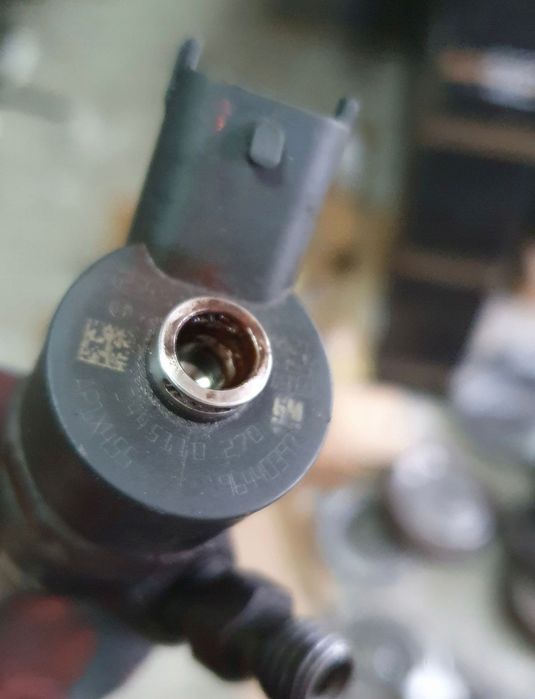 Injector Opel Antara 2.0 CDTI cod 0445110270