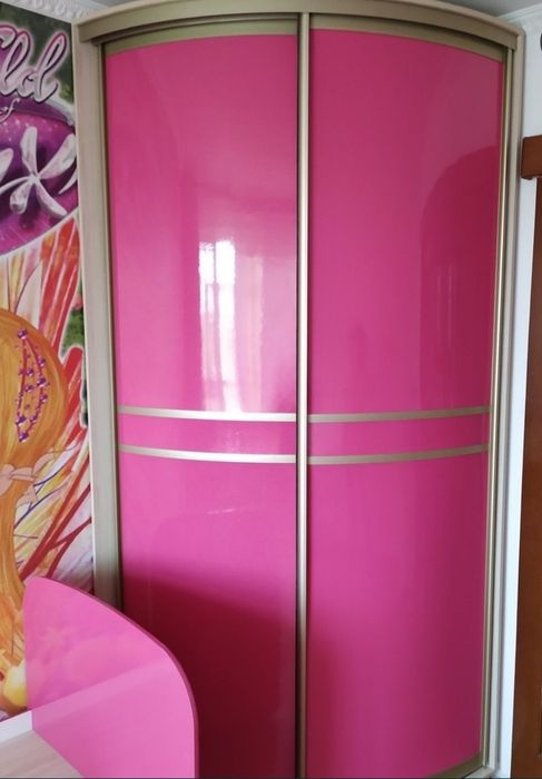 Продам спальню детскую