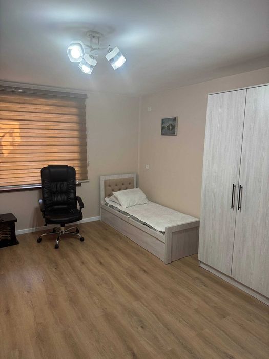 Мебелированная дача в горах с бассейном