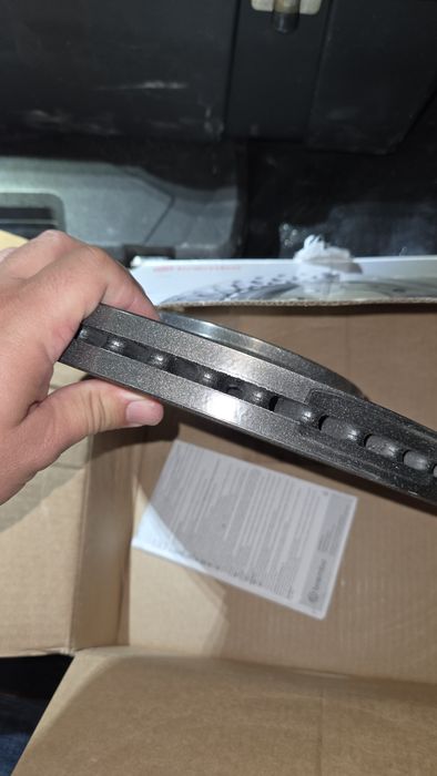 спирачен диск BREMBO с номер 09.A430.11 за PEUGEOT 407