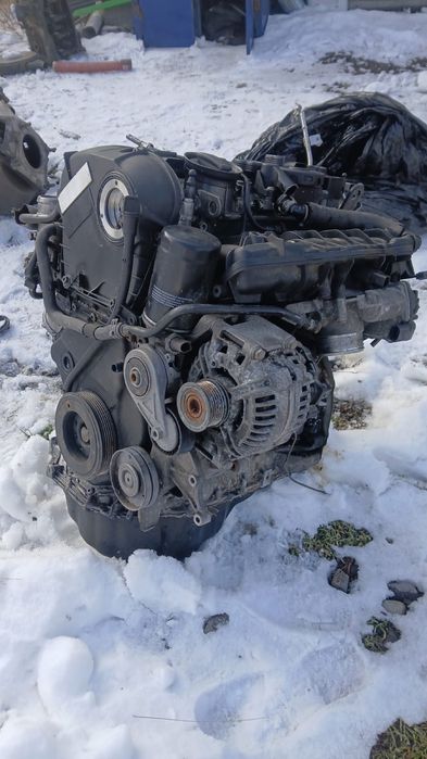 стук мотор tfsi 1,8 audi a4 b8