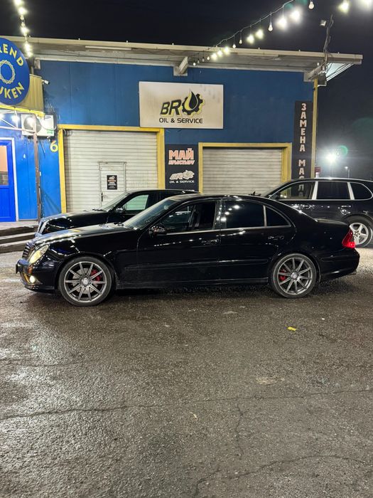 W212 amg r19 с резиной