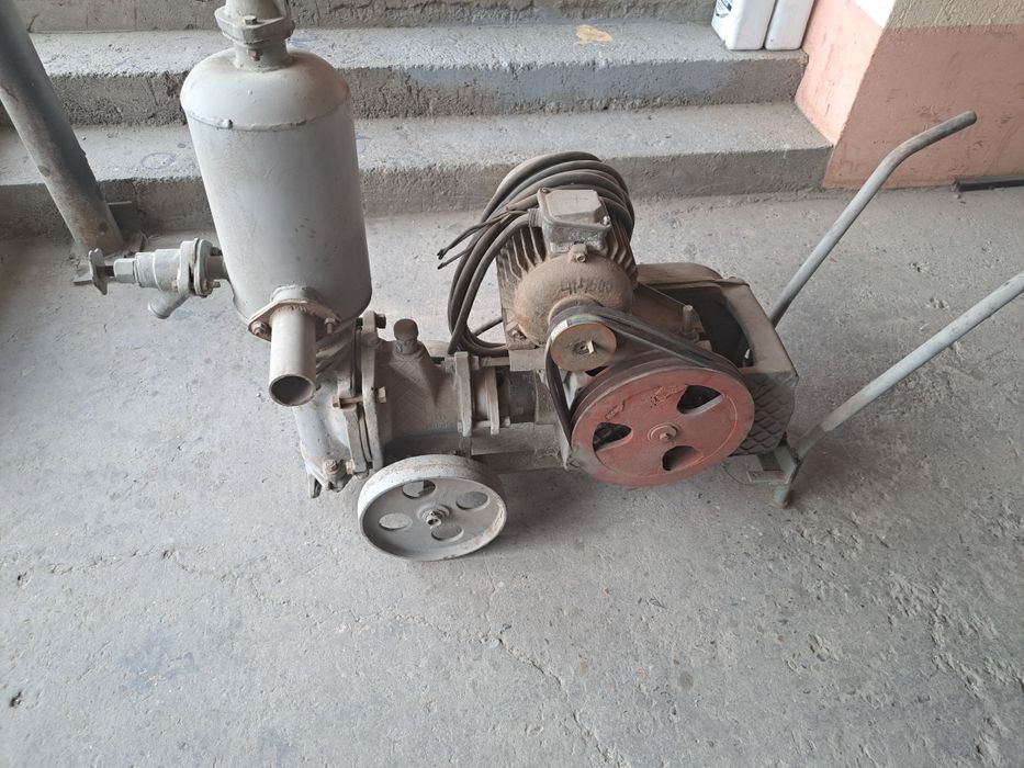 Насос строительный