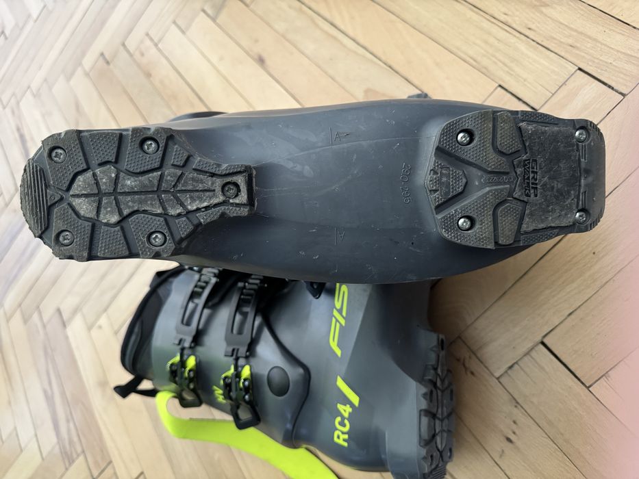 Ски обувки Fischer RC 4 HV 100